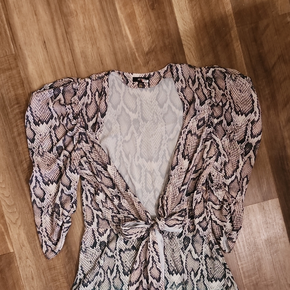 AFRM Snake Print Midi Dress Size M Puff Sleeve Tie Waist Green Ombre Python - Picture 6 of 13